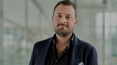 Jordan Squair headshot