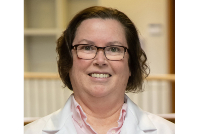 Eileen White headshot